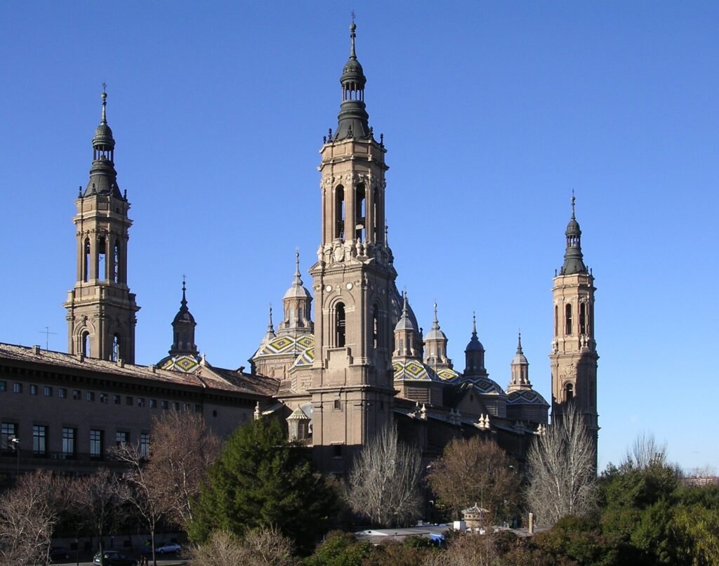 Dagtrip Barcelona naar Zaragoza met de AVE: kan het en is het het waard