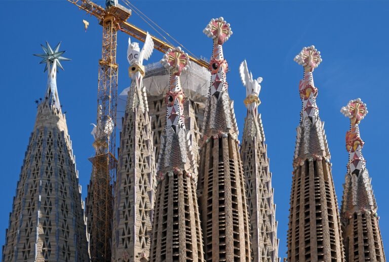 Het Gaudí-jaar in Barcelona: wat er dit jaar te zien is en wat er daarna blijft